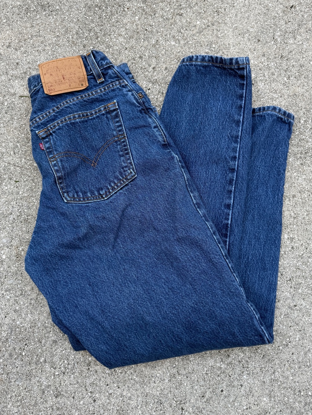 Levi’s Vintage 550 Relaxed Fit Tapered Leg Denim Jeans Size 12 Women’s